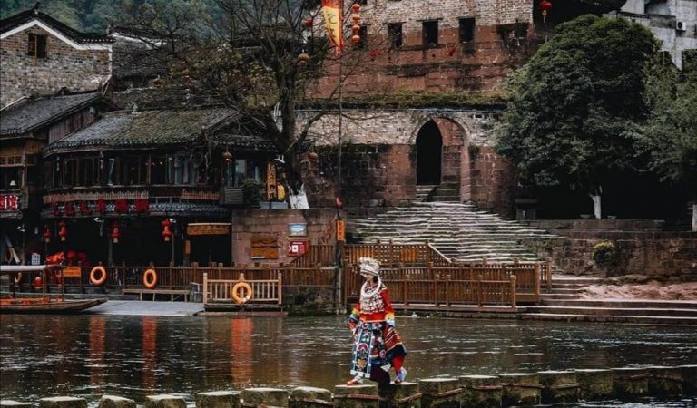 393747620_706409764854566_4019782223898171225_n