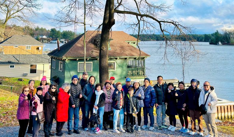 z6069576129199_f90e5092f6b8d62c1f7542d53a0eabda